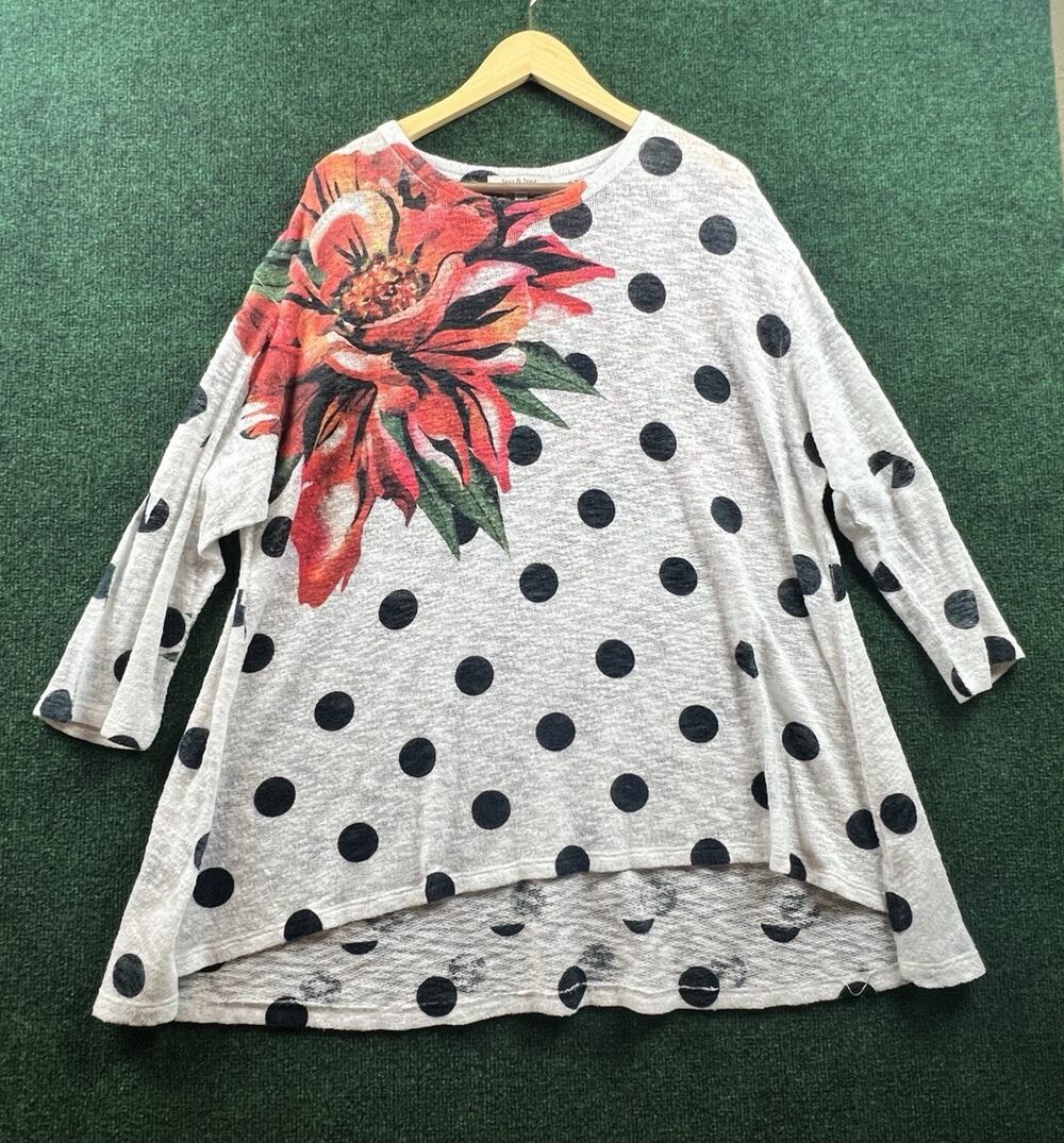 Jess & Jane Women's 1X Floral Polka Dot Knit 3/4 Tunic